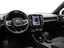 Volvo EX40 Extended Range Plus / 17% Bijtelling / Harman en Kardon audio / Stoel/- en stuurverwarming / Elektrische achterklep / Camera /