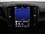 Volvo EX40 Extended Range Plus / 17% Bijtelling / Harman en Kardon audio / Stoel/- en stuurverwarming / Elektrische achterklep / Camera /