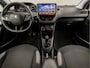 Peugeot 208 1.2 PureTech Active Sport (NAVIGATIE, LM VELGEN, CRUISE, SPOILER, TELEFOON, CAMERA, NIEUWE APK, NIEUWSTAAT)