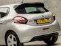 Peugeot 208 1.2 PureTech Active Sport (NAVIGATIE, LM VELGEN, CRUISE, SPOILER, TELEFOON, CAMERA, NIEUWE APK, NIEUWSTAAT)