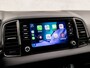 Skoda Karoq 1.5 TSI ACT Sportline Automaat (APPLE CARPLAY, KEYLESS ENTRY, STOELVERWARMING, SPORTSTOELEN, GETINT GLAS, WITTE STIKSELS, CLIMATE CONTROL, BLUETOOTH, NIEUWSTAAT)