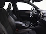 Volvo XC40 T2 R-Design | Achteruitrijcamera | Stoel en Stuurverwarming |