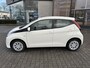 Toyota Aygo X X-PLAY APPLE/ANDROID AIRCO CAMERA DAB+ EL-RAMEN NL-AUTO DEALER-ONDERHOUDEN