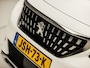 Peugeot 3008 1.2 PureTech Allure Automaat (APPLE CARPLAY, RIJMODUS KNOP, CAMERA, ZWART DAK, DIGITAL COCKPIT, GETINT GLAS, HALF LEDER, BLUETOOTH, NIEUWSTAAT)