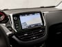 Peugeot 2008 1.2 PureTech GT-Line (PANORAMADAK, NAVIGATIE, MODE KNOP, CAMERA, CARBON INLEG, RODE STIKSELS, HALF LEDER, XENON, NIEUWSTAAT)