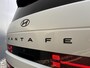 Hyundai Santa Fe 1.6 T-GDI PHEV Black Line 4WD 7p. / Apple Carplay/Android Auto / Stoel verkoeling/verwarming / Lederen bekleding / Airco / € 2500,= voordeel op de nieuwprijs