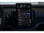Volvo EX30 Single Motor Extended Range Plus | Incl. Volvo Verlengde garantie | Direct Beschikbaar | Adaptieve Cruise Control | Pilot Assist | Harman/Kardon Audiosysteem | Getint Glas | Parkeersensoren voor en achter | Parkeercamera achter | 19" Lichtmetalen velgen |