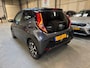 Toyota Aygo X X-JOY NL AUTO NAP AUTOMAAT ANDROID / APPLE CARPLAY CRUISE LMV CLIMACONTROL LED X-TRA GETINT GLAS!!