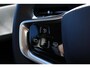Volvo ES90 Single Motor Ext. R. Ultra Launch Edition 92 kWh | DEMO | 800V | Actieve luchtvering met Four-C | HD Pixel LED koplampen | 4-Zone Climate | Preconditioning | Elektrochromatisch Panoramadak | Extra getint glas | Bowers & Wilkins audio | Chrome Pack | Driver Understanding systeem | Geventileerde stoelen voor + achter | Stoelverwarming voor + achter | Adaptieve cruise control | Pilot Assist Pack| Visual Park Assist | Climate Pack | Stoelmassage | Lane Keeping en Lane Departing Warning |  Blis | Volvo Guard Alarm | 22" 5-Y Spaaks Glossy Black Diamond Cut velgen