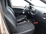 Toyota Aygo X 1.0 VVT-i MT Envy | Half lederen bekleding | Draadloos opladen | Dealeronderhouden |