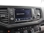 Volkswagen Crafter 35 2.0 TDI | RWD | L3 H3 | 70-Edition | MARGE | 3500 KG. AHW | LEDEREN BEKLEDING | ADAPTIVE CRUISE CONTROL | 2-ZITS | NAVIGATIE | STOEL/STUUR VERWARMING | LM VELGEN | LED KOPLAMPEN | MARGE  | BPM VRIJ