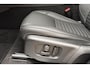 Land Rover Discovery Sport P270e PHEV Dynamic Edition | Elektrische trekhaak | Panoramadak | Cold Climate Pack |