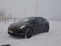 Tesla Model Y Performance AWD 75 kWh | Dual Motor Performance | Black Optic pakket | Trekhaak | Panoramaraam |  NL-Auto