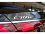 Mercedes-Benz E-klasse 300e Sport Edition | Panoramaschuifdak | Premium Plus | Rijassistentiepakket Plus | Night | Head-up display | Burmester