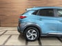 Hyundai Kona 1.6 GDI HEV Fashion Sky Automaat | Schuif/kanteldak | Carplay | Camera | HUD | Keyless