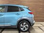 Hyundai Kona 1.6 GDI HEV Fashion Sky Automaat | Schuif/kanteldak | Carplay | Camera | HUD | Keyless