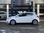 Opel Corsa 1.4 Color Edition / Automaat / NL-Auto / Dealer-Onderhouden / 83.000 KM / Cruise-Control / Apple-Carplay & Android-Auto / Trekhaak / DAB Radio-Bluetooth / PDC V+A / Camera / 16'' LMV /