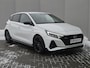 Hyundai i20 1.0 T-GDI N-line Automaat / Navigatie via Apple Carplay of Android Auto / Stuur en Stoel verwarming / Achteruitrijcamera / Adaptief CC / Climate control / Trekgewicht 1110 kg /
