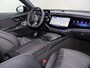 Mercedes-Benz E-klasse 300e Sport Edition | Panoramaschuifdak | Premium plus | Superscreen | Nightpakket | Burmester | Stoelventilatie | Rijassistentiepakket Plus | Head-up display | DISTRONIC |