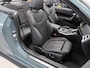 BMW 4-Serie Cabrio 420i High Executive M-Sport Sportstoelen Camera Stoelverwarming Curved dashboard Navigatie Airco-ecc 19 inch Sportvelgen App connect Cape York Green metallic Zwart sportleer