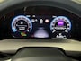 Volkswagen Golf Variant 1.5 150pk eTSI R-Line Edition Achteruitrijcamera | Adaptive cruise control | Koplampverlichting LED-matrix-led (IQ.LIGHT)