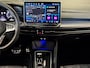 Volkswagen Golf Variant 1.5 150pk eTSI R-Line Edition Achteruitrijcamera | Adaptive cruise control | Koplampverlichting LED-matrix-led (IQ.LIGHT)