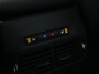 Land Rover Discovery Sport 1.5 P270e PHEV Business Landmark Edition | Panoramadak | 20'' velgen | Elek. trekhaak | Cold Climate & Driver Pack |