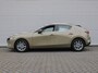 Mazda 3 2.5 e-SkyActiv-G M Hybrid 140 Prime-line | Nieuw | Uit voorraad leverbaar | Prijs is incl. € 3.000 inruilvoordeel |