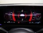 Mercedes-Benz A-klasse 180 Business Solution AMG | Panoramaschuifdak | Head-up display | Premium Plus pakket | Nightpakket | 360° camera | Dodehoekassistent |