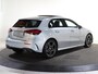 Mercedes-Benz A-klasse 180 Business Solution AMG | Panoramaschuifdak | Achteruitrijcamera | Nightpakket | MULTIBEAM LED | Stoelverwarming |