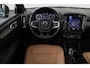 Volvo XC40 2.0 T4 Inscription | Trekhaak | Pano | Leder | Stoelverwarming | | Airco (automatisch) | Apple Carplay/Android Auto|telefoonintegratie premium | Cruise control