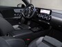 Mercedes-Benz A-klasse 180 Business Solution AMG | Panoramaschuifdak | AMG Line Plus pakket | 19”AMG-velgen | Head-up display | Dodehoekassistent |