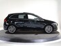 Mercedes-Benz B-klasse 250e Business Solution AMG | Panoramaschuifdak | Winter pakket | Achteruitrijcamera | Trekhaak |