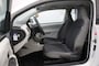 Volkswagen Up! 1.0 High up - Navi, PDC, Airco, Stoelverwarming