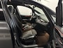BMW 2-Serie Gran Tourer 220i 7p. High Executive - M Aerodynamica / Alcantara / Pano
