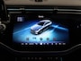 Mercedes-Benz E-klasse Estate 300 e AMG Line | Premium plus | Massage | Leder | Superscreen | Trekhaak wegklapbaar