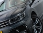 Volkswagen Tiguan R-Line 1.5 TSI 130 PK | LED Plus | Trekhaak | Adaptieve Cruise Control |