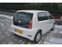 Volkswagen Up! 1.0 MPI 65PK | CAMERA ACHTER | CRUISE CONTROL | NAVI VIA APP | BLUETOOTH | LED | DAB+
