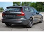 Volvo V60 2.0 T6 Plug-in hybrid AWD Essential Verwarmbare Voorstoelen + Stuurwiel | Parkeercamera Achter | Adaptieve Cruise Control | LED-Koplampen