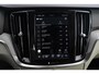 Volvo V60 2.0 T6 Plug-in hybrid AWD Essential Verwarmbare Voorstoelen + Stuurwiel | Parkeercamera Achter | Adaptieve Cruise Control | LED-Koplampen