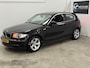 BMW 1-Serie 116i Corporate / NETTE AUTO / DEALER ONDERHOUDEN / RIJDT SCHAKELT GOED