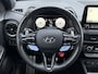 Hyundai Kona 2.0 T-GDI N Performance 280pk DCT8 / Cyber Grey / Fabrieksgarantie tot 04/2027 / Schuifdak / Dealer Onderhouden / Trekhaak / Limited Slip Diff / Adaptieve Cruise / Adaptieve Onderstel / Stoel & Stuurwielverwarming / Elektr. Stoelen / Stoelventilatie / Navigatie / Camera / Dodehoek Detectie /