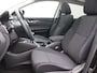 Nissan Qashqai 1.2 N-Connecta 115PK Panoramadak, Trekhaak, 360gr. Camera, Navi, Clima, Keyless, 18" LM Velgen, All Season banden