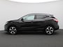 Nissan Qashqai 1.2 N-Connecta 115PK Panoramadak, Trekhaak, 360gr. Camera, Navi, Clima, Keyless, 18" LM Velgen, All Season banden