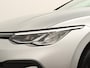 Volkswagen Golf Variant 1.5 TSI Life Business 131 PK | Navigatie | Apple Carplay | Trekhaak | Ergo-Active Bestuurdersstoel | Adaptive Cruise Control | Parkeersensoren | Sfeerverlichting |