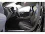 Volvo V60 T6 350PK AWD Essential | Leer | Pilot Assist | BLIS | 19'' | Getint Glas  | Lendensteun | Park Assist