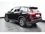 Volkswagen Tiguan 1.5 eTSI Life Edition | 1e Eigenaar! | Trekhaak | Adaptive Cruise | Navi By App | LED | Stoel-/stuurverwarming | Sfeerverlichting | BLIS | Keyless | DAB | Lichtmetalen Velgen
