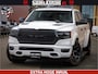 Dodge Ram 1500 Limited Night | 5.7 V8 Hemi Full Option | Comfortabele Dubbele Cabine met Royale 5 Zitplaatsen | De Meest Luxe en Volle Pick-Up in zijn Klasse | BPM vrij | Nu Leverbaar uit Voorraad | Voorraad Nr v45lpr