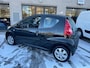 Peugeot 107 1.0-12V Zwart Airco Nieuwe apk