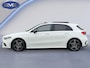 Mercedes-Benz A-klasse 200 Business Solution 163 pk AMG styling, nieuw model, camera, sfeerverlichting, panoramadak, parelmoer wit